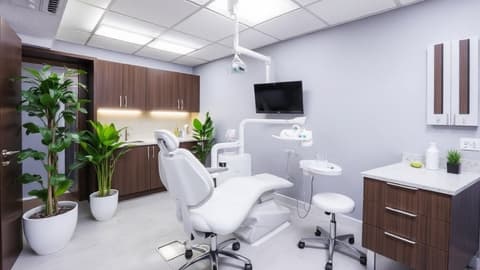 Luxury Polyclinic, Dental and Aesthetic — Healthcare for sale in Dubai